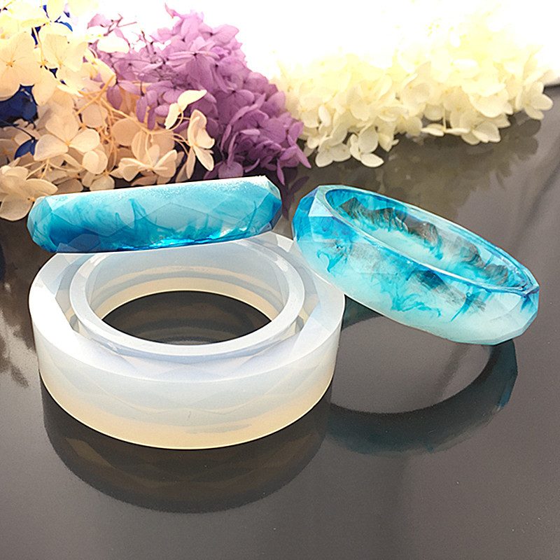 Bracelet Diamond Shape Resin mold (RUUIPON-649)