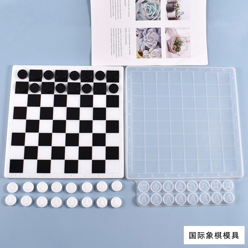 Board Game Chess Resin mold (RUUIPON-680)