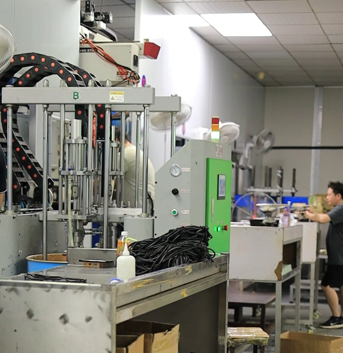 RUUIPON How to Qualify a Supplier for LSR Injection Molding