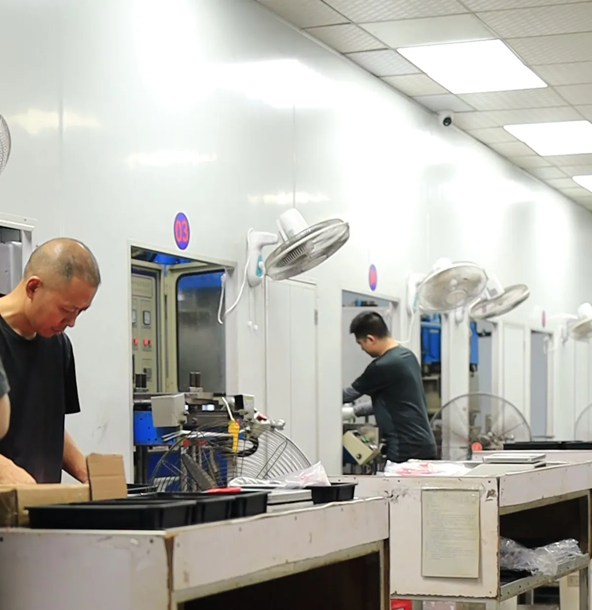 How to Qualify a Supplier for Vitamin and Supplement Gummy Molds