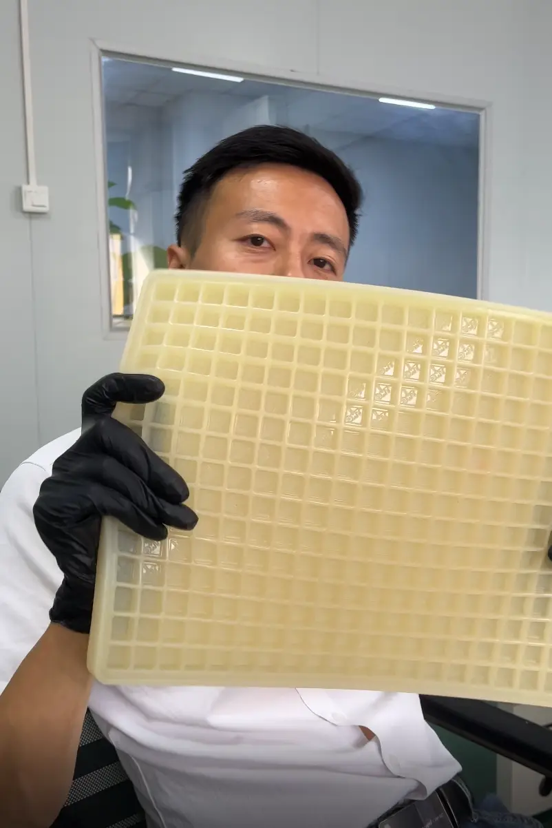 What Drives the Cost of Custom Silicone Sleeves and Protective Covers?